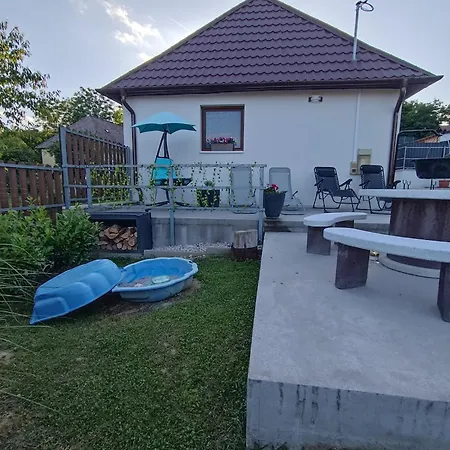 Panoráma Apartman Jásd